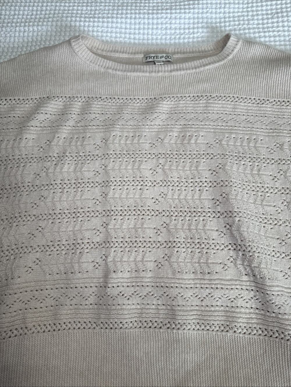 Frye and Co Short Sleeve Cream Knit Sweater Textured Soft Boxy Top Size M/L